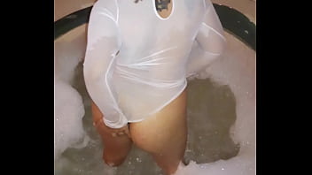 Preview 1 of Privert Sex - Chica cachonda termina muy mojada despues de la paja