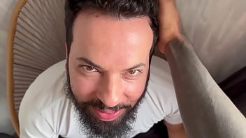 Preview 1 of Real Homemade Incest Xxx Hd - Homem barbudo chupa 41 paus -10&deg_ mamada - V&iacute_deo completo no RED
