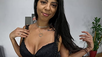 Preview 1 of Donkey Funking - Metendo a vara no rabo da Milf - Karoll Ferraz