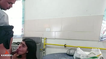 Preview 2 of Arab Kathama - EL REPARTIDOR ENCUENTRA A UNA PETITE CACHONDA SOLA EN CASA Y SE LA FOLLA EN LA COCINA