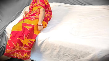 Preview 1 of Screaming Orgasm Lesbian - Indian Bhabhi Fucking Delivery Boy in Doggy Style wearing Saree while her Husband is Out of tow