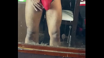 Preview 1 of Big Farl - novinho roludo de pau duro na cueca