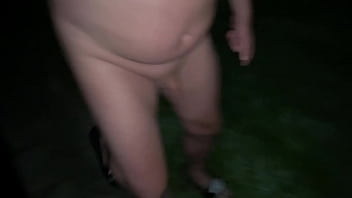 Preview 4 of Bww Xnxx - Neo walking naked and pissing outdoors