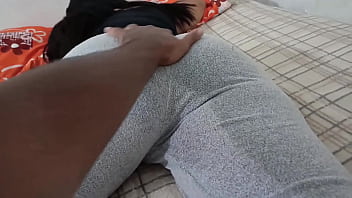 Preview 1 of Chicas Locas - Mi Madrastra cachonda llego cansada del gimnasio y yo por accidente casi me pilla metiendole la polla por su enorme culo