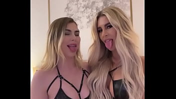 Preview 1 of Sskin Diamon - RT this post if you want to cum on us ??