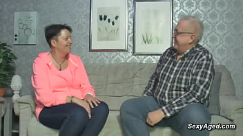 Preview 1 of Bath Wala - Amateur German old couple enjoying passionate sex on the couch