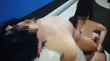 Preview 4 of Hd Breazzer Com - The Sims 4 carlo dick hits the gym to get hard work out