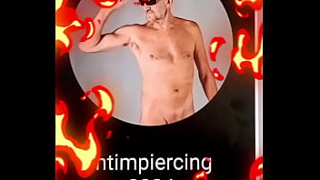 Preview 1 of Vidieoxx - Intimpiercings 2024 Kalender