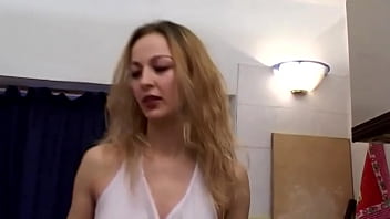Preview 1 of Pinay Matur Cam - Cara wiped the boss&#039_s penis on her pussy before pushing the cat in.