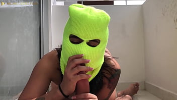 Preview 1 of Selu Ka Don - latina de culo enorme le encanta la verga en su estrecho co&ntilde_o al aire libre - porno en espa&ntilde_ol