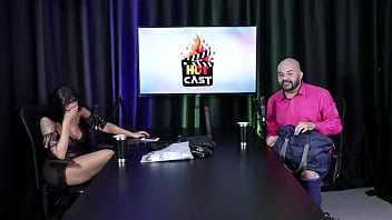Preview 4 of Poran Sexi Videos - Ele n&atilde_o conseguiria bater punheta,  s&oacute_ dava para os homens e ia embora,  e gosta de fazer domina&ccedil_&atilde_o - Paulo Avelar (Tiv Models) (SHEER/RED)
