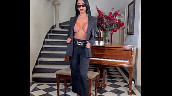 Preview 3 of Rima Battachariya - Morena sexy