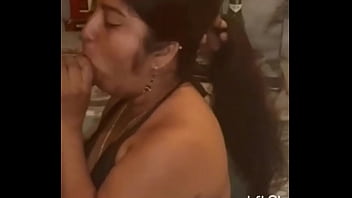 Preview 1 of Brazzers Story - Putiesposa infiel mientras el cornudo anda trabajando