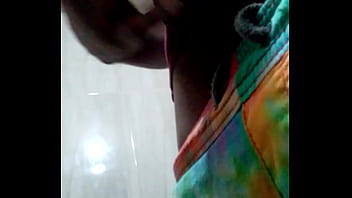 Preview 2 of Lanka Student - Novinho na punheta