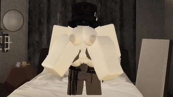 Preview 3 of Mia Khailfia Videos - Evadiste de roblox siendo profanada
