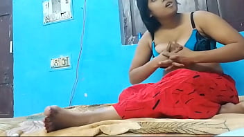 Preview 1 of The Neuter Gender - My hot big boobs मेरी गली के लड़के मेरे चूचों के दीवाने हे।