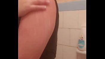 Preview 1 of Jana Horova - Fetish estranho por bra&ccedil_o molhado - Parte final