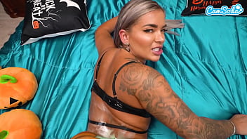 Preview 3 of Gwen Mam - Big Ass Blonde Fucked And Cum On Pumpkin Cosplay