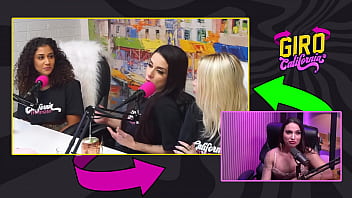 Preview 2 of Dad Joins Teen Sleepover - Flavia pegou a Natasha daquele jeito