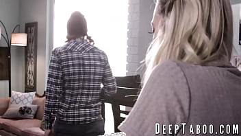 Preview 2 of Happy Bd Sex Vudeo - Big dick stud deepthroated by beautiful Lily
