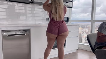 Preview 1 of American Hot Aunty - Maid MIlf Sending Nudes Got Too Horny