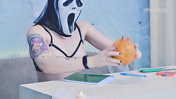 Preview 1 of Bon Cop - Trick or treat? Erotic pumpkin carving with a sexy Ghostface