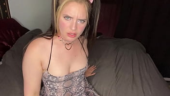 Preview 1 of Xnxx Sxe Video - Findom Brat OWNS YOU!