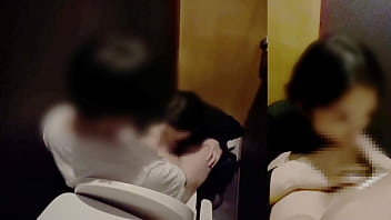 Preview 1 of Party Video Porn - 【居酒屋ハメ撮り】ナンパした女と浮気セックス｜即フェラから中出し「彼氏には内緒にして&hellip_！」