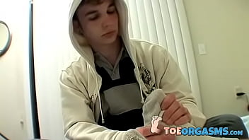Preview 1 of Very Good Bbw Sex Vedio - Jocks massage their feet before roughly banging their asses