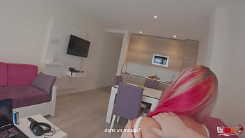 Preview 1 of Dogandxxx - Hijastro folla y se corre en el co&ntilde_o de su madrastra mientras est&aacute_n solos en casa