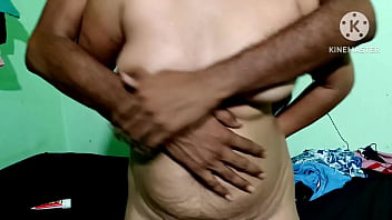 Preview 1 of Grup Sex Video 18 Y Old - सगी भाभी की गदराई जवानी और चूत चुदाई