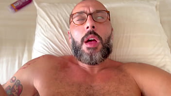 Preview 2 of Noughty Amrican Hd Xxx Video - Meteu mto na cuceta do Mineiro e ainda gozou na cara
