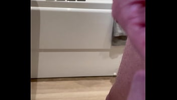 Preview 4 of Onlinesex Vedio - Semi hard cock having a piss