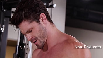 Preview 4 of Vr Oil - A Family Foursome In Gym - Devin Franco,  Jordan Lake