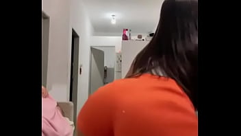 Preview 2 of Mia Khalifa Channel - Balan&ccedil_ando o Rab&atilde_o Gostoso