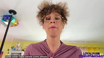 Preview 4 of Sye Xxx Video - Crying Jewish Stepmom Begs for Creampie Instant Regret