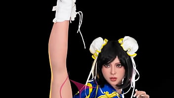 Preview 2 of Una Buena - Chun Li Sex Doll
