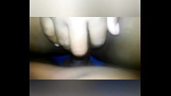 Preview 3 of Mom And Girl Teeny Weeny - Cuzinho guloso