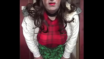 Preview 1 of Big Fat Mommy Fucked - haters before you judge all clothes should be unisex