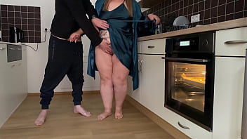 Preview 2 of Hindi Story Sex Bahen - Horny Stepmother-in-law and son-in-law masturbate together in the kitchen