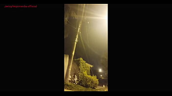 Preview 2 of Bokep Jelly Jelo Indo - casada flagrada traindo na rua &eacute_ punida pelo marido com anal intenso!