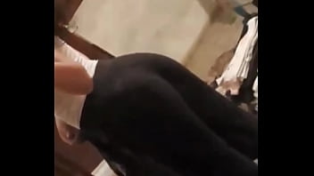 Preview 2 of Goldie Blair Dp - Italian girl fart