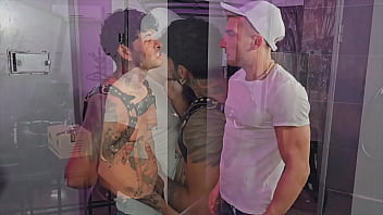 Preview 2 of Juta X X Video Condom - The SM Club Delivery man