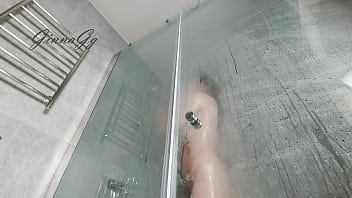 Preview 4 of Cliente - fluffy bush in the shower