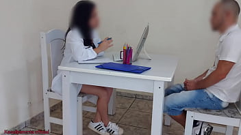Preview 2 of Secret 20 - doutora jennyfer resolve problema de ere&ccedil_&atilde_o durante exame!