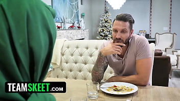 Preview 1 of 3gpking 18 - Inexperienced Arab Babe Goldie Glock Wants To Try Some New Hardcore Stuff