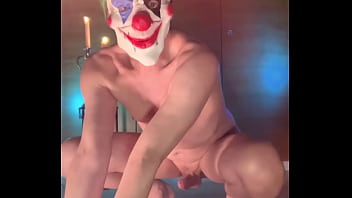 Preview 3 of 85st Com - Halloween