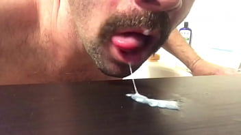 Preview 3 of Il Defa - Cum! Cum! Cum!  I just want to eat cum!