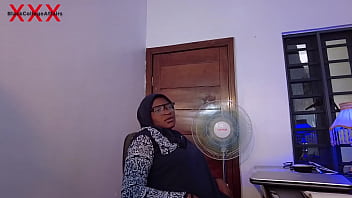 Preview 3 of Step Desperate Mom - BIG ASS EBONY ON HIJAB USES ME TO SATISFY HER SEXUAL NEEDS IN HER OFFICE. SUBSCRIBE RED PLEASE
