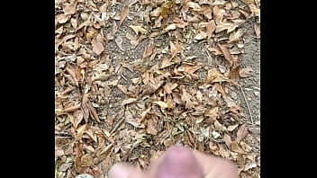 Preview 3 of Dengan Pembantu Rumah - Cumming outside